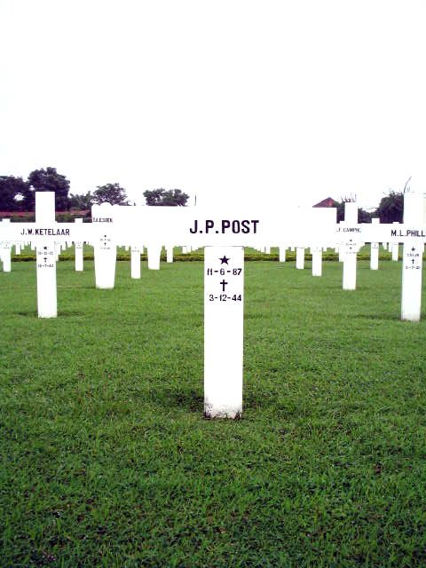 post.j.p.2005.jpg