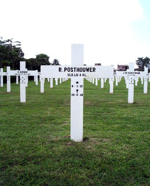 posthouwer.r.2005.jpg