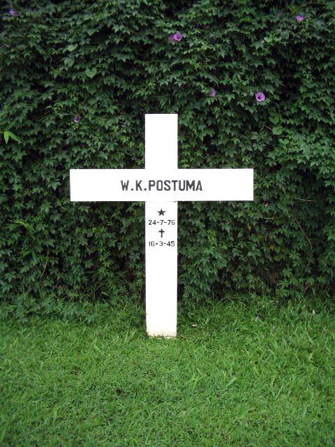 postuma.w.k.2005.jpg
