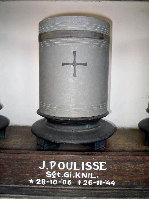 poulisse.j.2005.jpg
