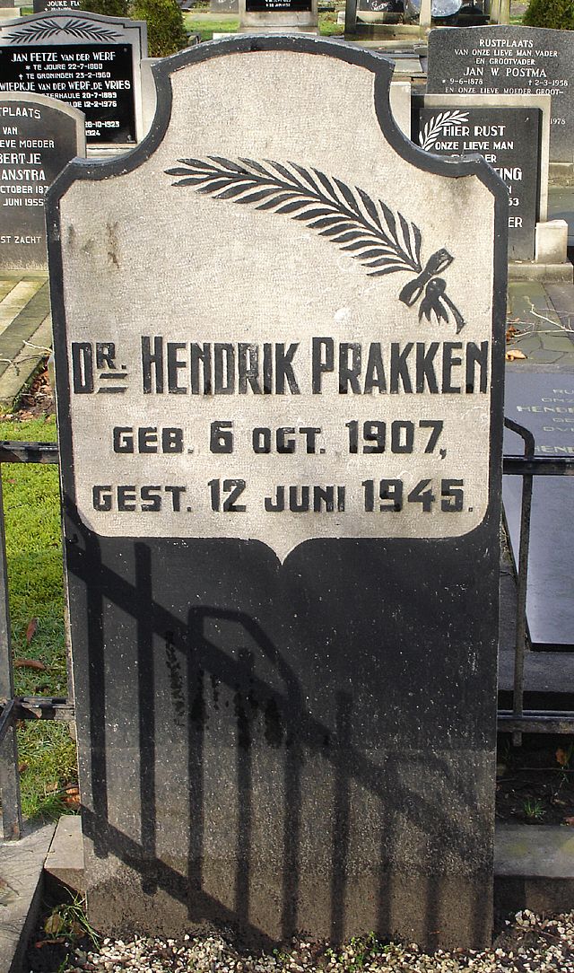 prakken.h.2007.jpg