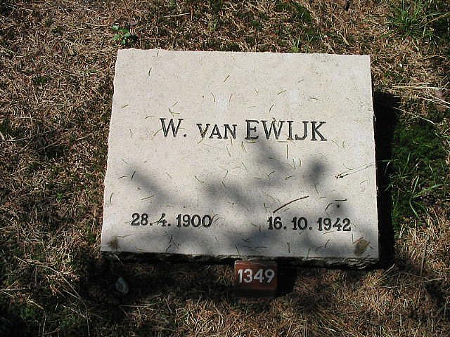 W.v.Ewijk.jpg