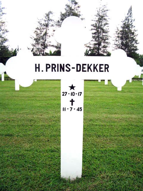 prins dekker.h.2004.jpg