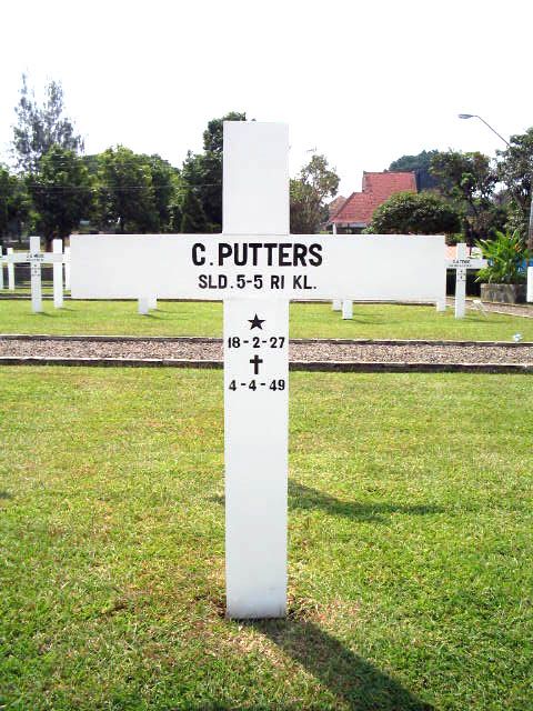 putters.c.2004.jpg.JPG