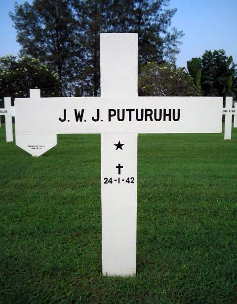 puturuhu j.w.j.2004.jpg