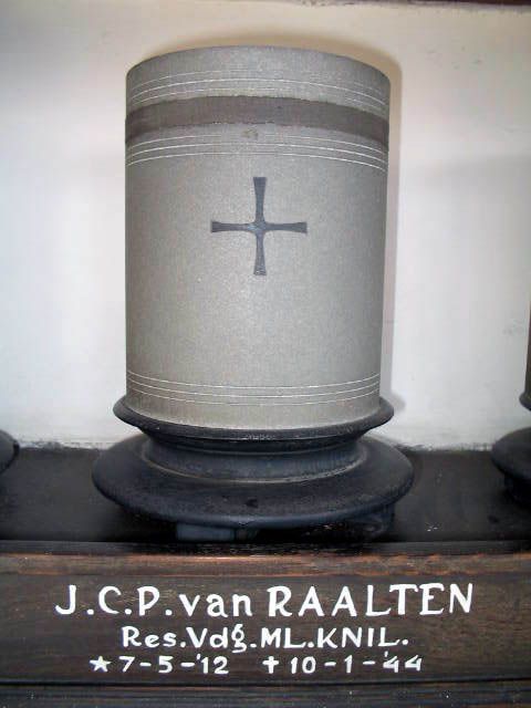 raalten.van.j.c.p.2005.jpg