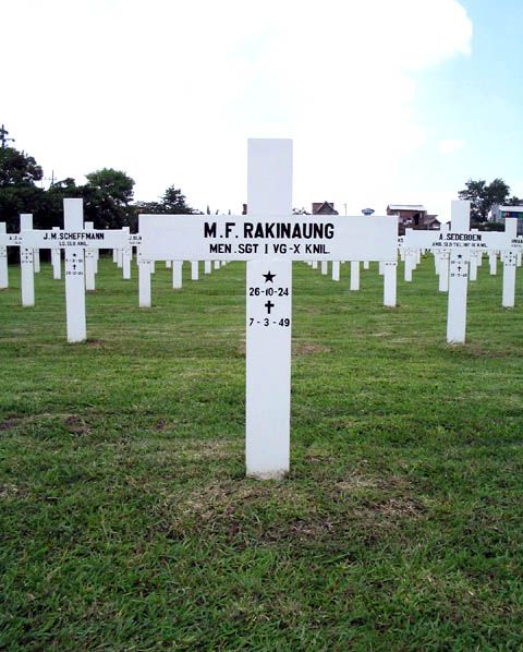 rakinaung.m.f.2005.jpg
