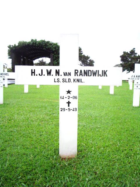 randwijk.van.h.j.w.n.2005.jpg