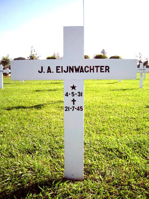 eijnwachter j.a.2004.jpg