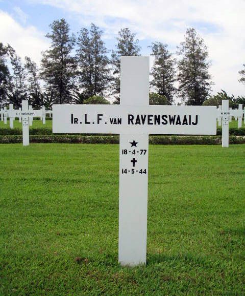 ravenswaaij van l.f.jpg