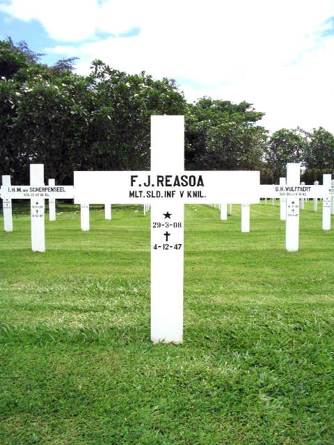 reasoa.f.j.2005.jpg