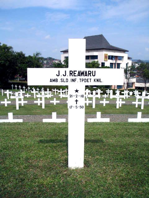 reawaru.j.j.2004.jpg