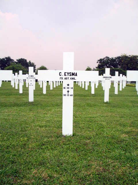 eysma.c.2005.jpg