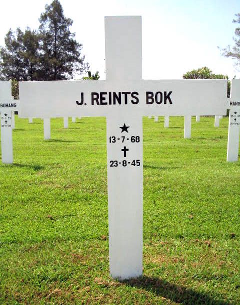 reints bok j.2004.jpg