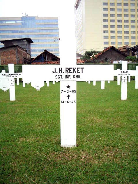 reket.j.h.2005.jpg