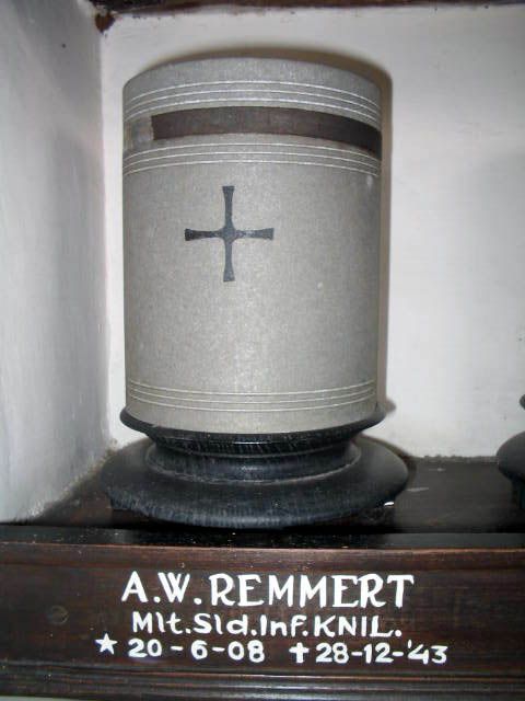 remmert.a.w.2005(1).jpg