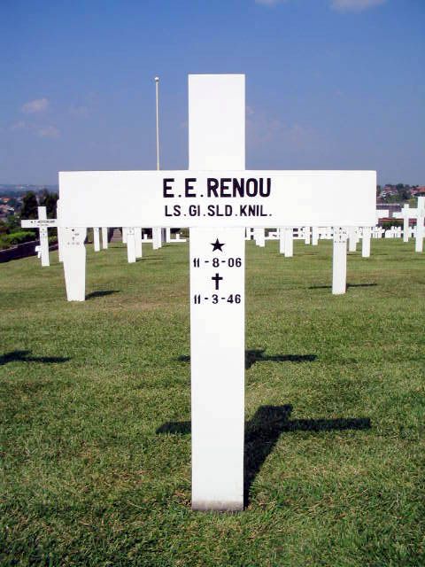 renou.e.e.2004.jpg