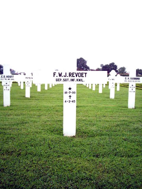 revoet.f.w.j.2005.jpg