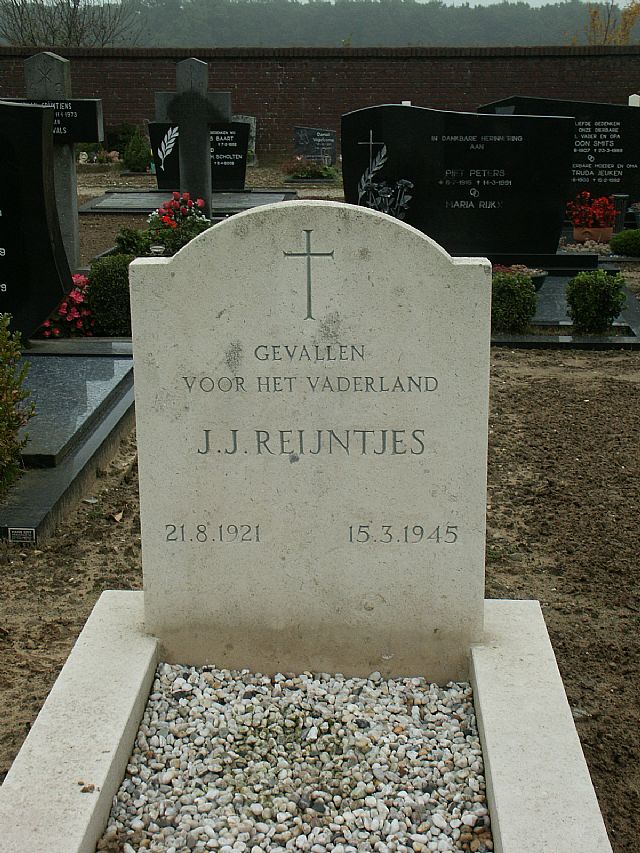 Reijntjes J.J. 2004.jpg