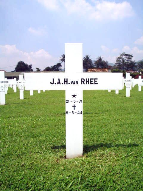 rhee.van.j.a.h.2005.jpg