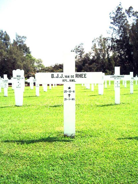 rhee.v.de.b.j.j.2005.jpg