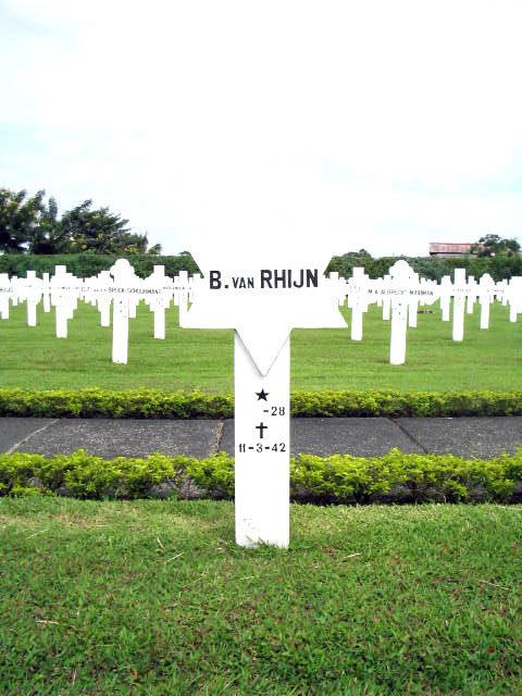 rhijn.van.b.2005.jpg