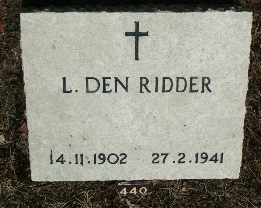 ridder.den.l.jpg