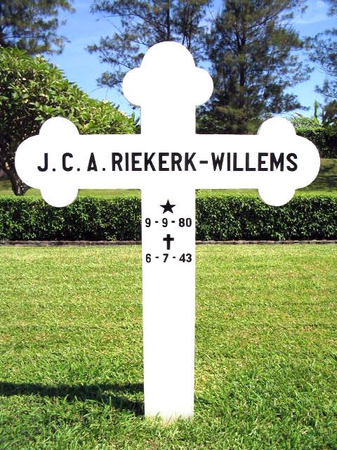 riekerk willems.j.c.a.2004.JPG