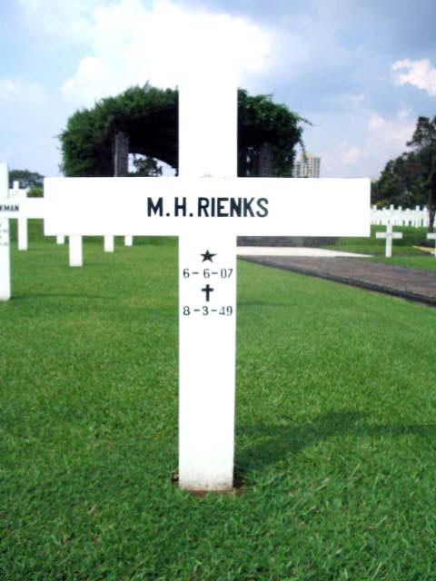 rienks.m.h.2005.jpg