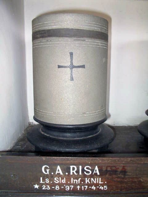 risa.g.a.2005.jpg