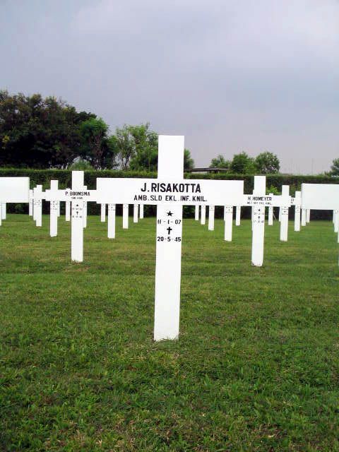 risakotta.j.2005.jpg