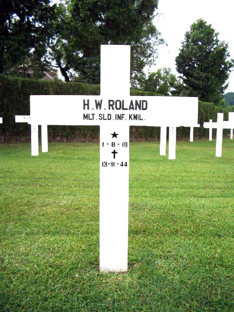roland.h.w.2004.jpg.JPG