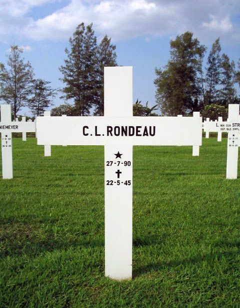 rondeau c.l.2004.jpg