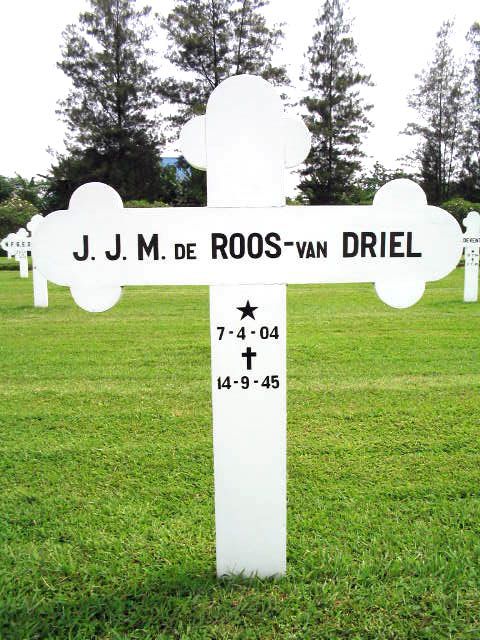 roos van driel.j.j.m.2004.jpg