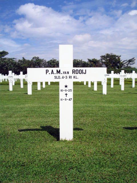 rooij.van.p.a.m.2005.jpg