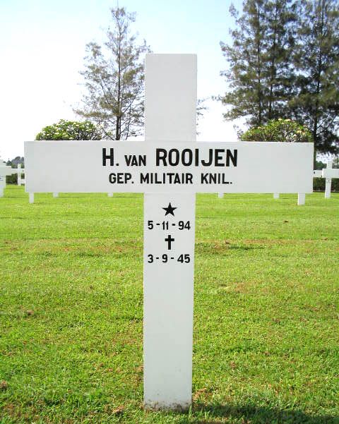 rooijen van h.2004.jpg