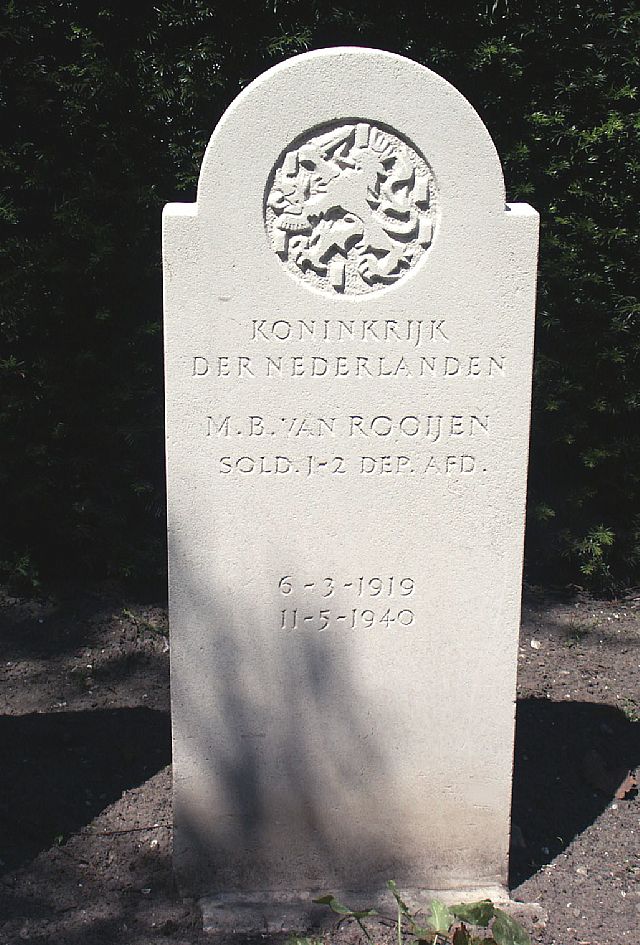 M.B.v.Rooijen.jpg