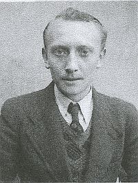 1351069037.jpg