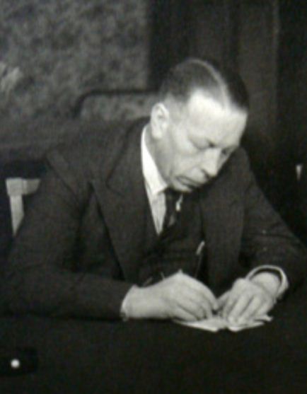 1355075714.JPG