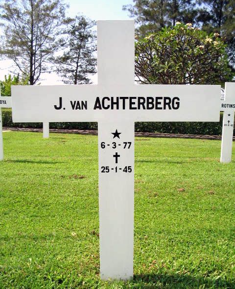 achterberg van j.2004.jpg