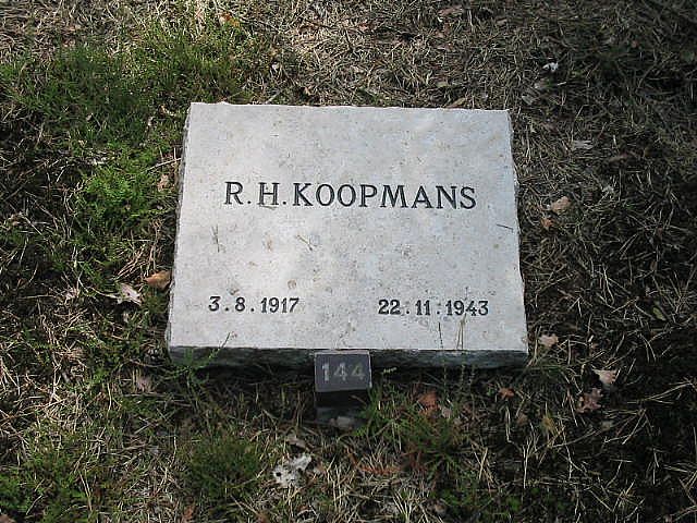 082705.jpg