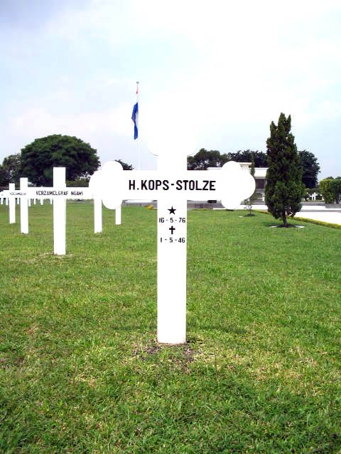 kops stolze.h.2005.jpg