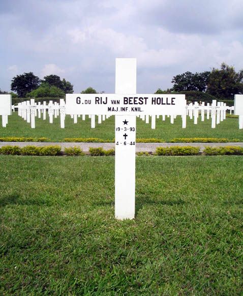 rij du van beest holle.g.2005.jpg