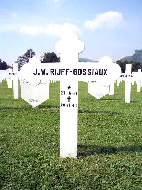 rijff.gossiaux.j.w.2005.jpg