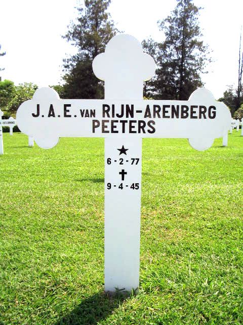 rijn arenberg peeters van.j.a.e.2004.JPG