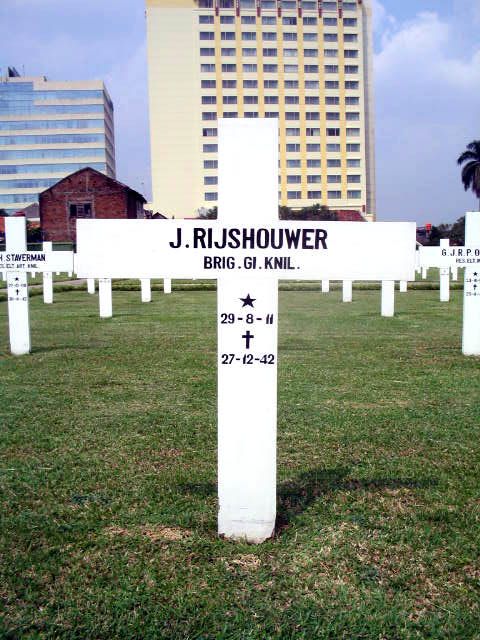 rijshouwer.j.2005.jpg