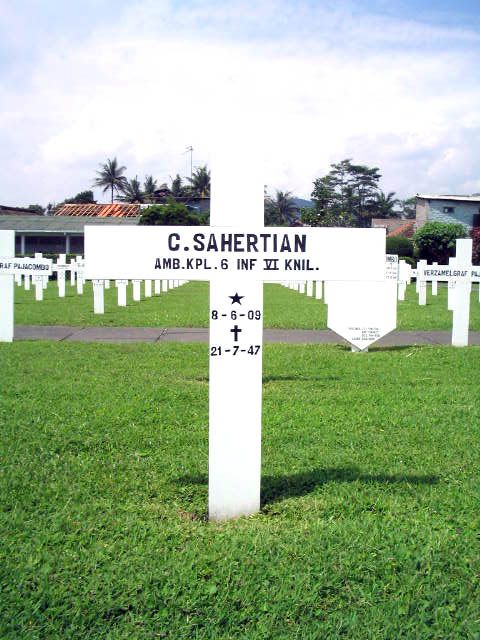 sahertian.c.2005.jpg