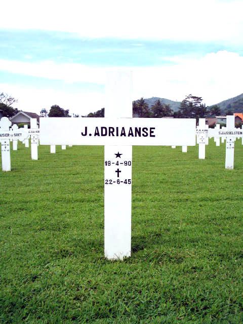 adriaanse.j.2005.jpg