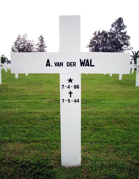 wal v.der a.2004.jpg