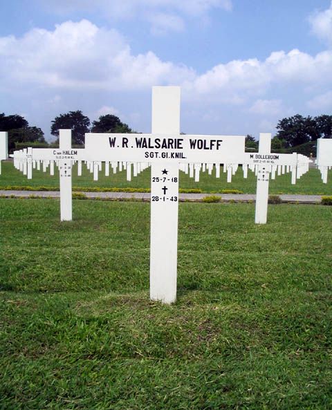 walsarie wolff.w.r.2005.jpg